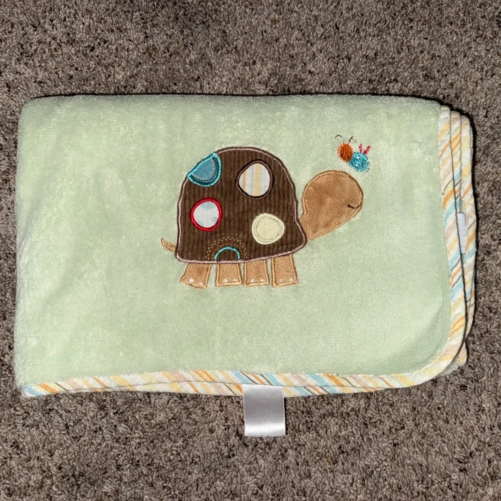 Carter's Green‎ Fleece Turtle Baby Blanket Striped Edge Brown with Spots Bee